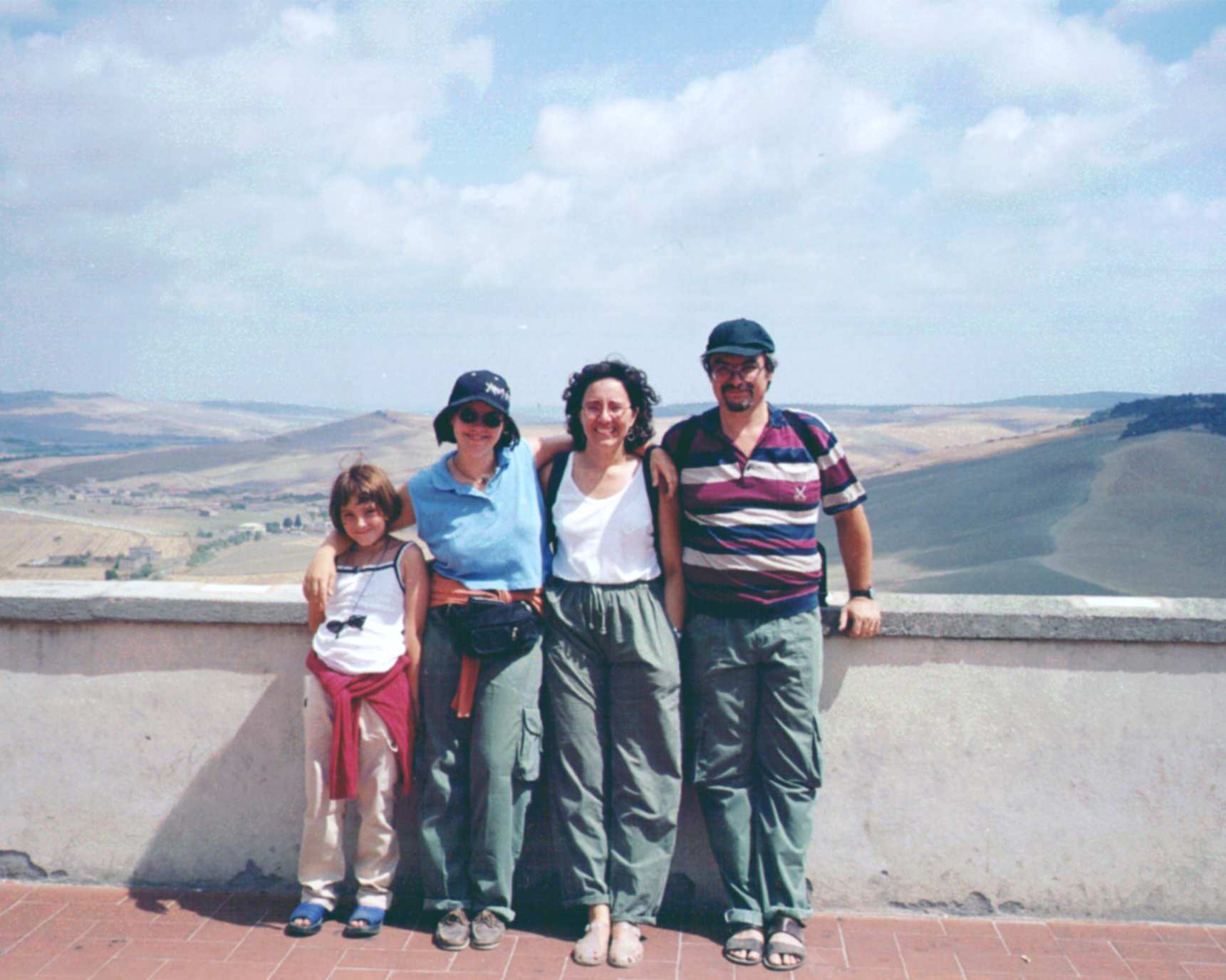 Tarquinia 1999.JPG - 135017 Bytes